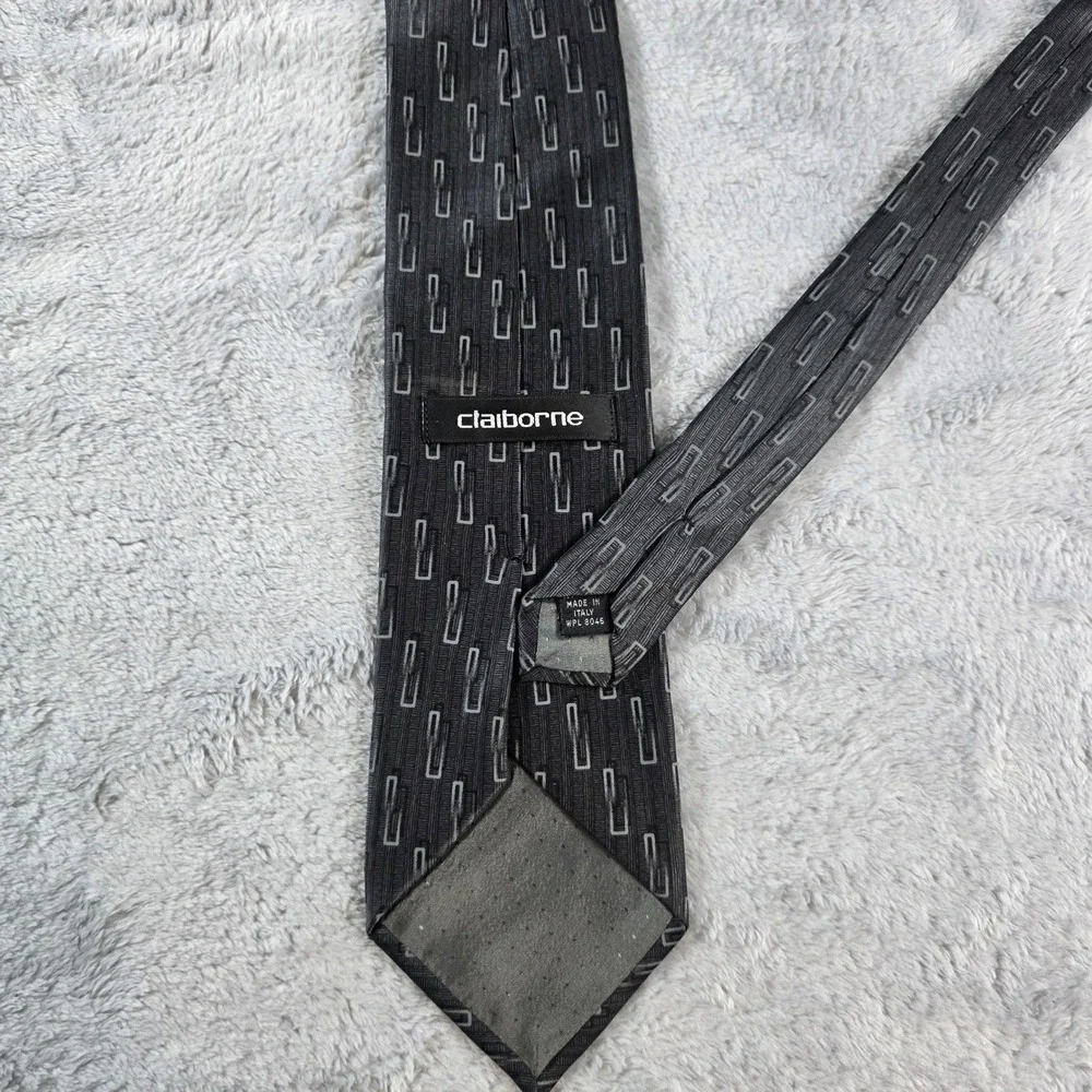 Claiborne‎ Men Charcoal Grey Silk Tie Geometric Rectangle Pattern Made In Italy